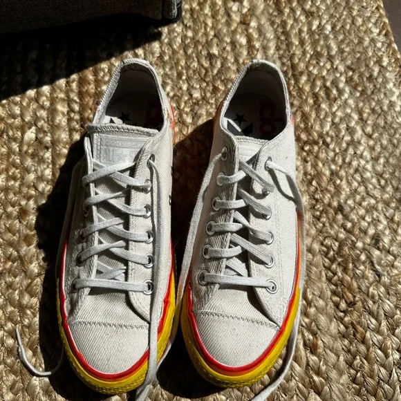 Converse - Platform Pink and Yellow Sneakers - Picture 2 of 4